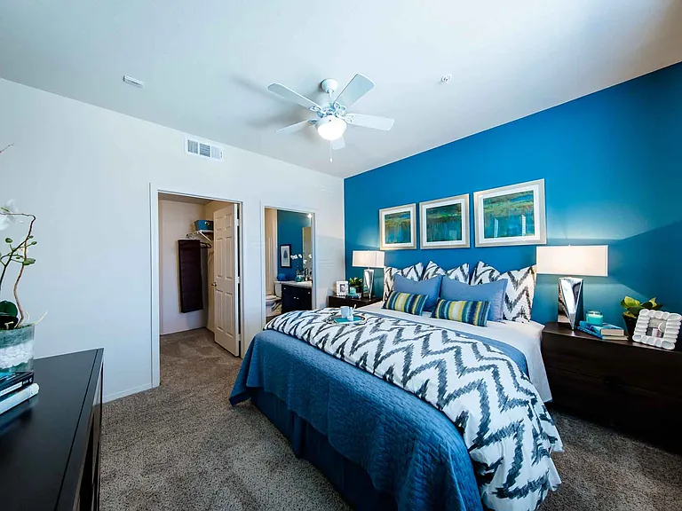CHANDLER APARTMENT HOMES — Photo 8