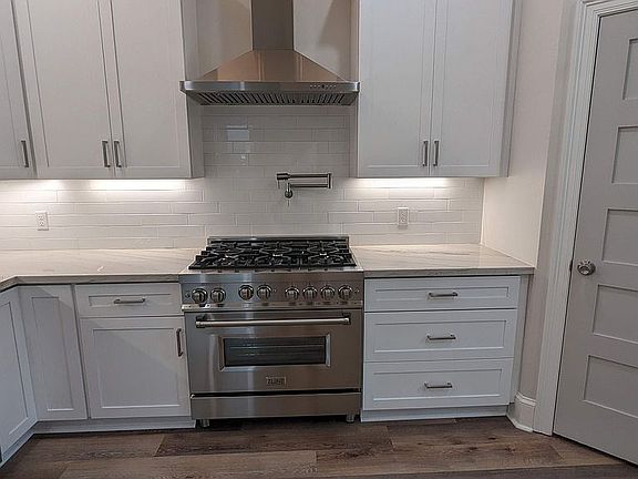Z line Range and pot filler.
