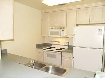 3rd image of 626 Ironwood Dr