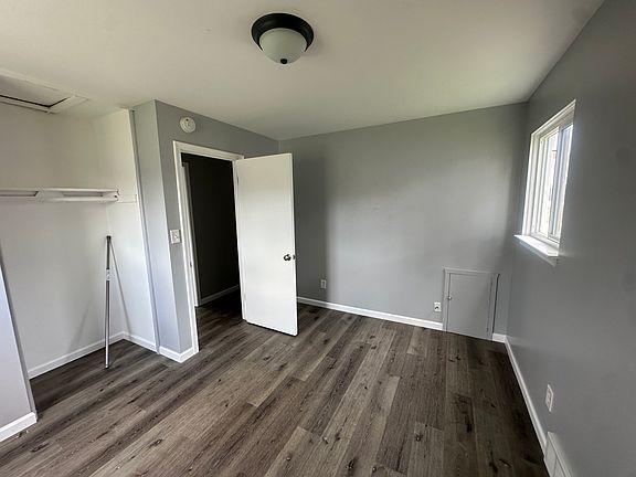 3rd image of 7044 Paige Ave