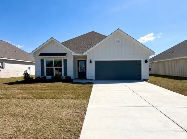397 Parkerman Ave, Gulf Shores, AL 36542