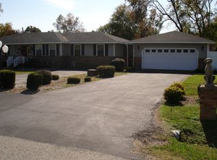 115 Hillcrest Dr, Bruceton, TN 38317