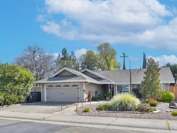 8050 Garryanna Dr, Citrus Heights, CA 95610
