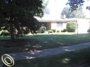 26222 Ross St, Inkster, MI 48141