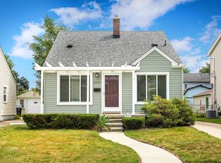 2214 Baxter Ave, Royal Oak, MI 48067