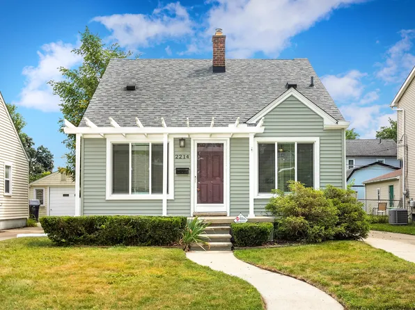 2214 Baxter Ave, Royal Oak, MI 48067