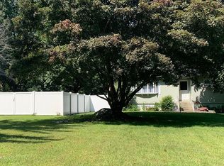 60 Curtis St, Groton, CT 06355