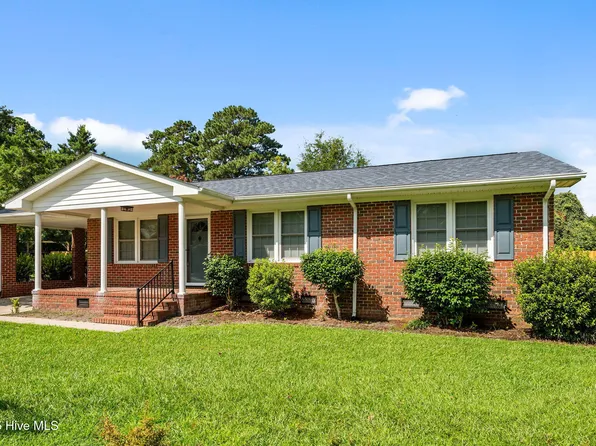 2236 Longleaf Pine Drive, Kinston, NC 28504