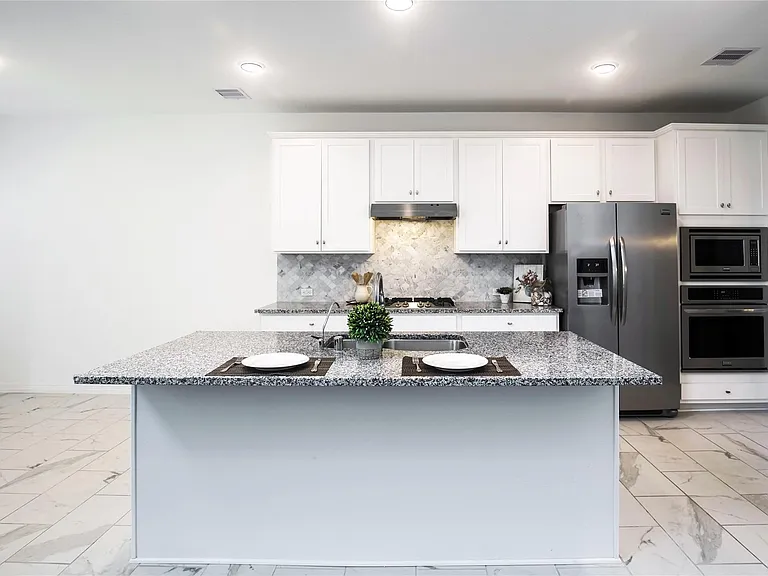 6307 Grand Drift Ct — Photo 8