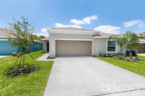 1724 Broad Winged Hawk Dr Photo 1
