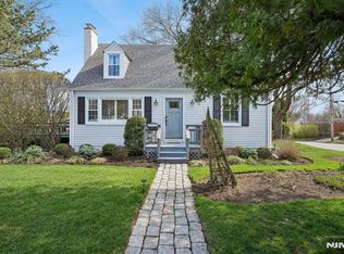 122 Johnson Ave, Mahwah, NJ