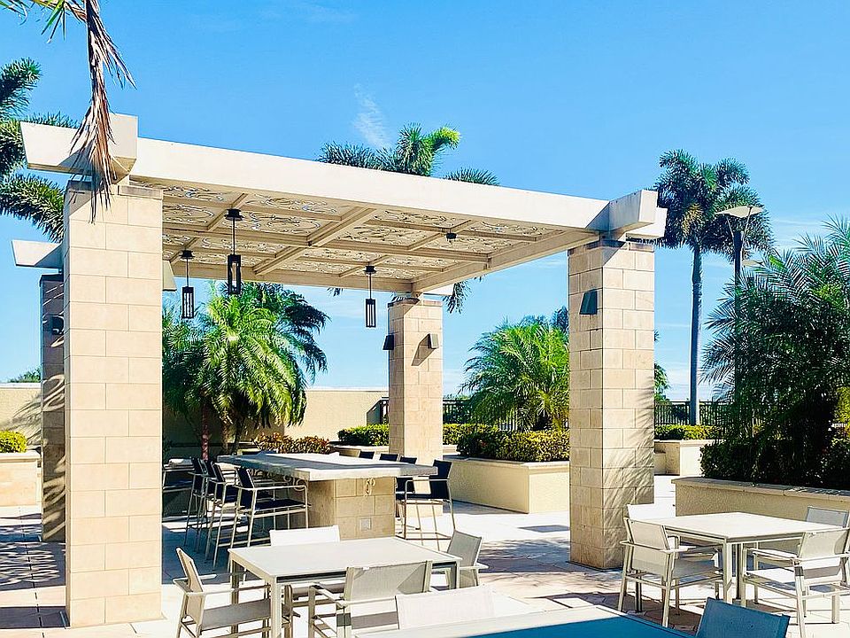 The Strada Apartment Rentals Naples, FL Zillow