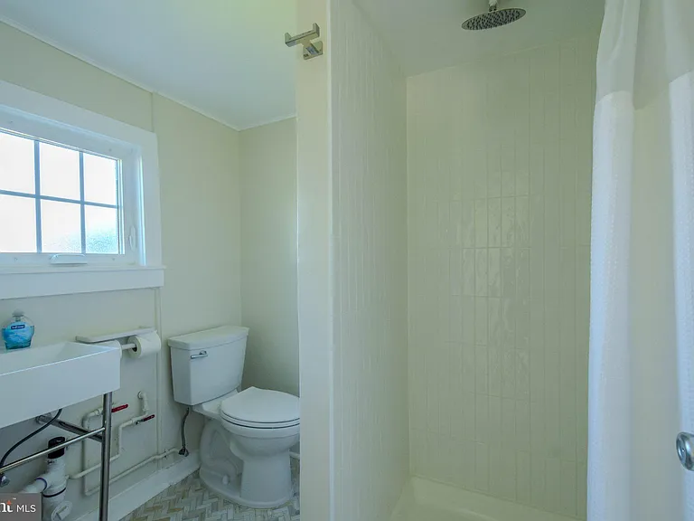 6062 Drum Point Rd — Photo 15