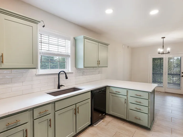 107 Deerfield Hills Rd — Photo 13