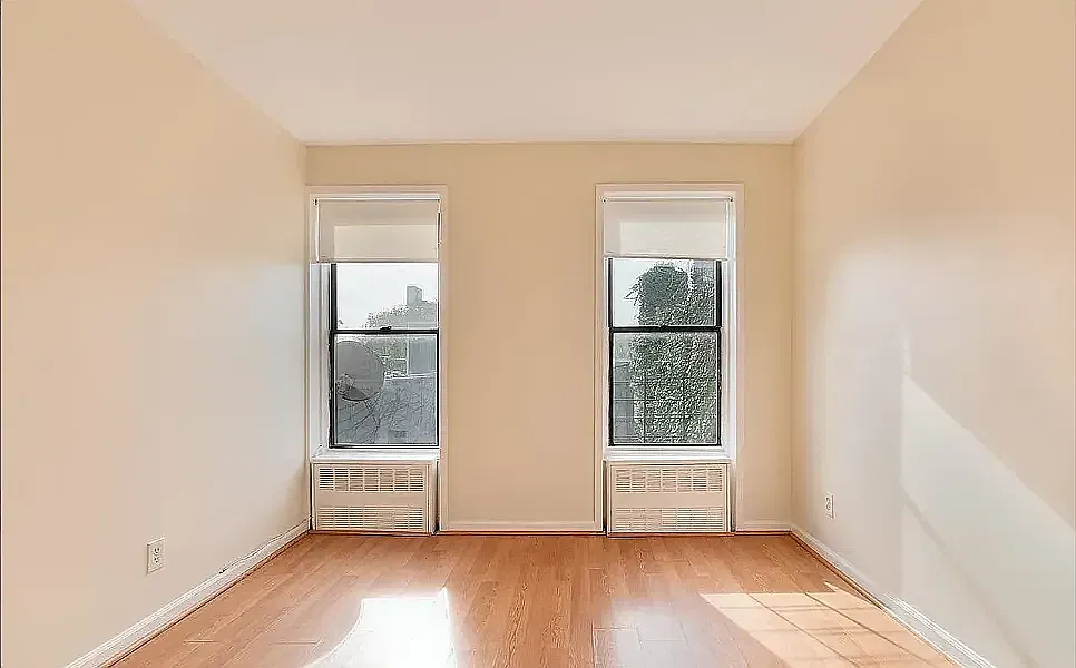 245 Macon Street — Photo 1