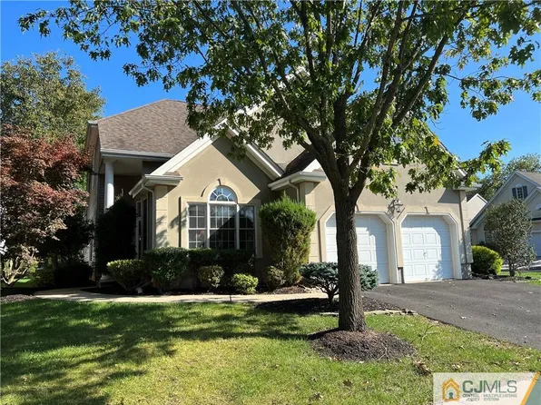 1 Stryker Rd, Somerset, NJ 08873
