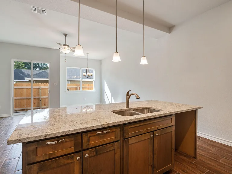 139 San Salvador Ave #3 — Photo 1