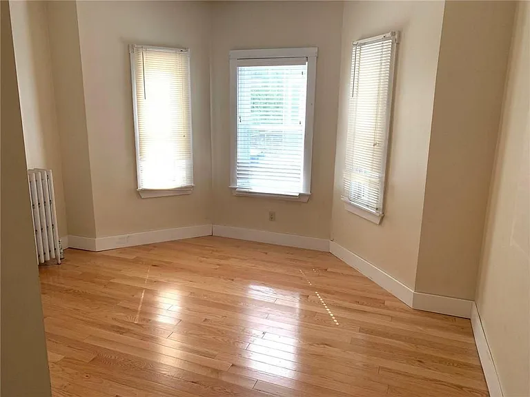 34 Brewer St #1 — Photo 8