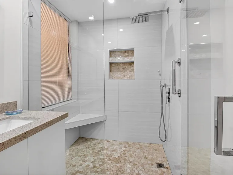 7484 La Paz Blvd #103 — Photo 28