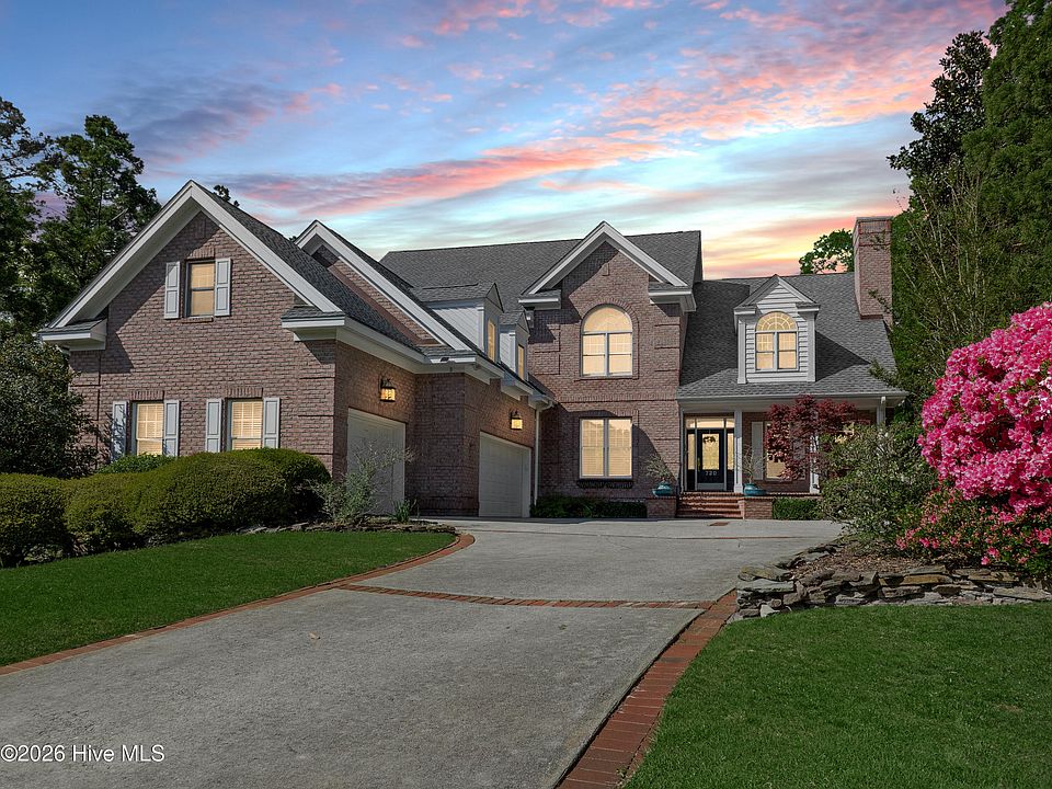 1st image of 720 Wild Dunes Circle