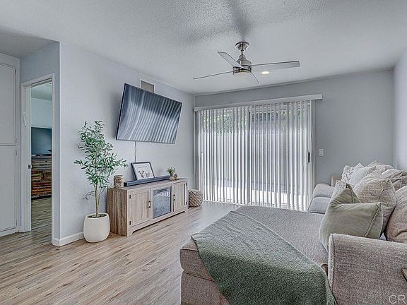 3rd image of 1935 Terracina Cir