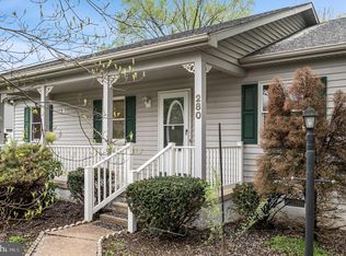 280 Beauregard Blvd, Charles Town, WV 25414