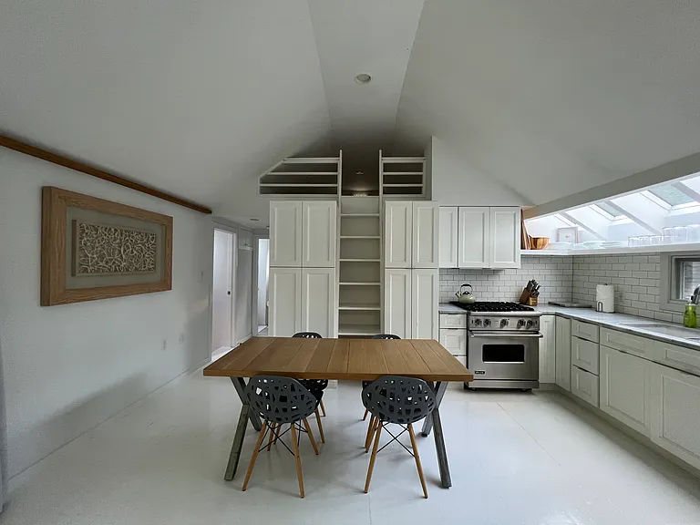 126 Accabonac Rd — Photo 10