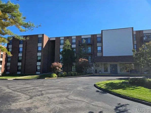 564 Sarah Ln APT 307, Saint Louis, MO 63141