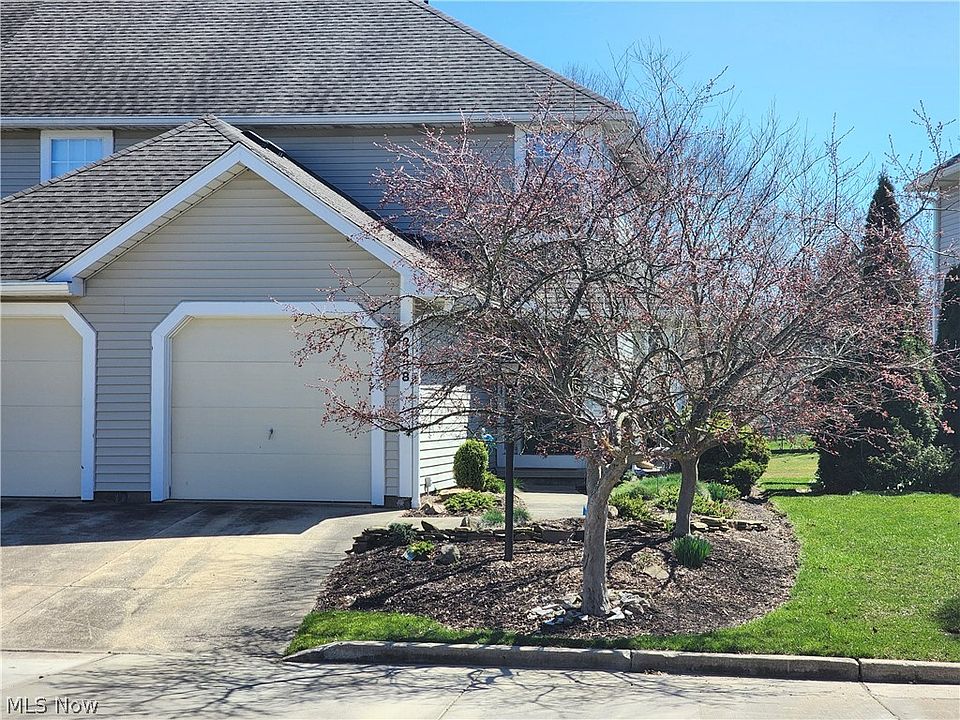 1st image of 2438 Wrens Dr S