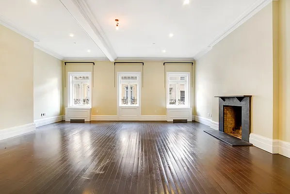 Rented by Compass | media 19