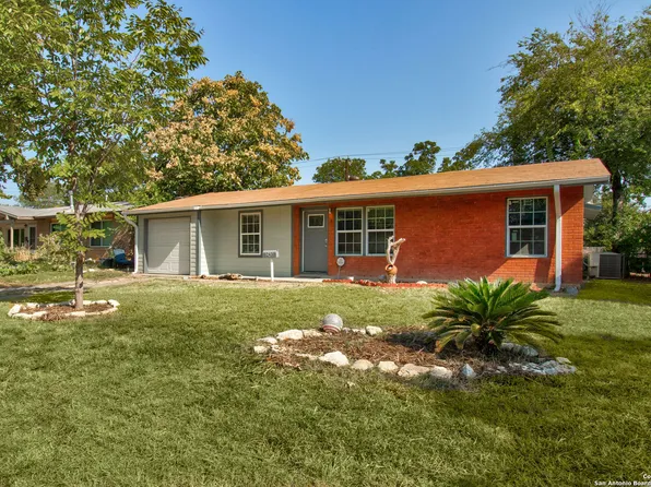 243 CRAIGMONT LN, San Antonio, TX 78213