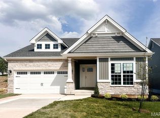 5334 Tesson Ct, Saint Louis, MO 63128