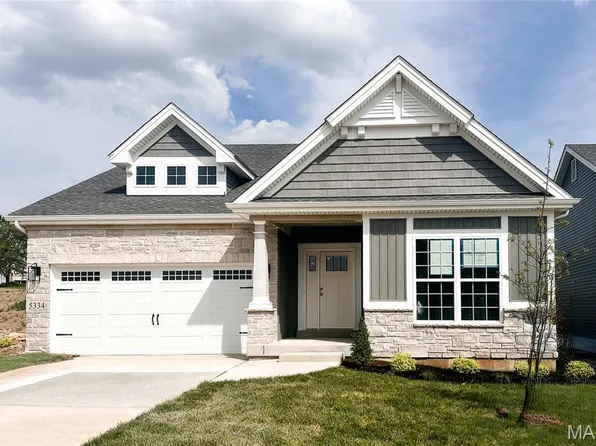 5334 Tesson Ct, Saint Louis, MO 63128