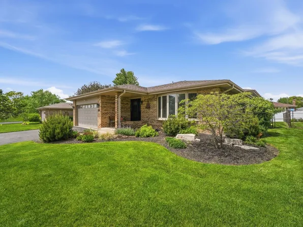 8424 168th St, Tinley Park, IL 60487