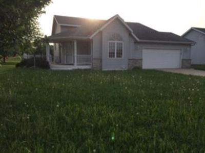 908 W 1st St, West Concord, MN, 55985