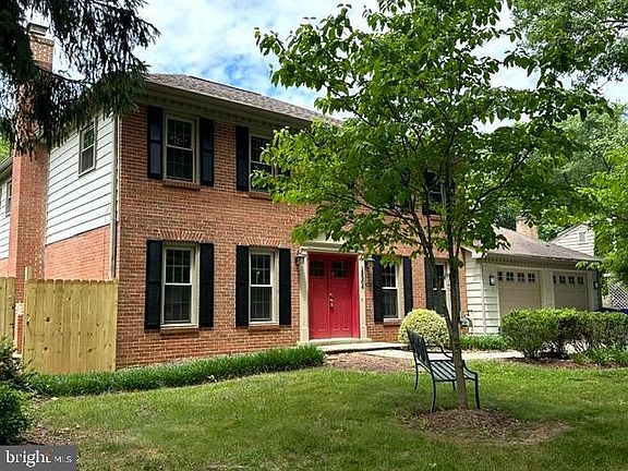 2nd image of 15304 Durant St