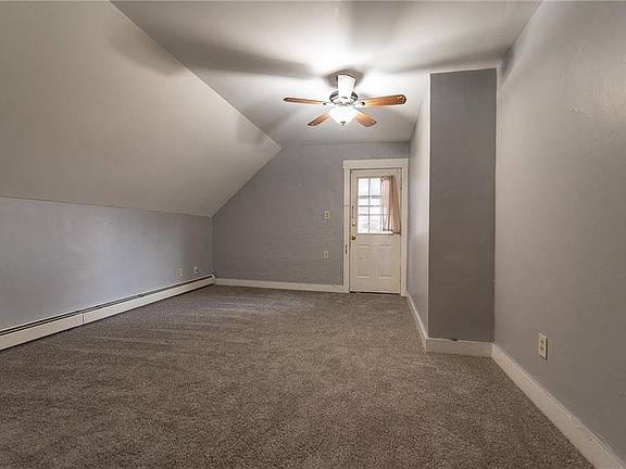 4th image of 38-42 Homestead Ave