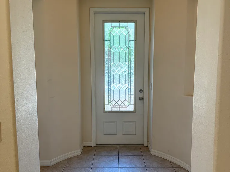 8237 Dunham Station Dr — Photo 10