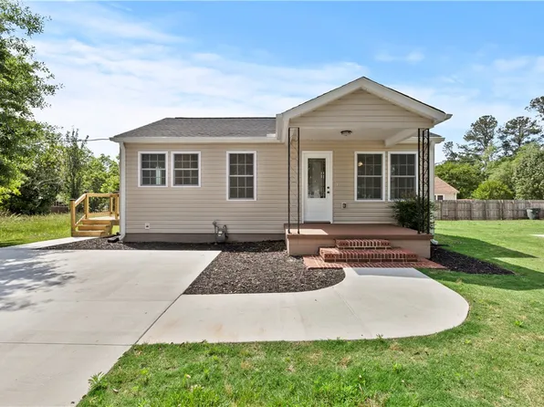 1002 Overbrook Dr, Seneca, SC 29678