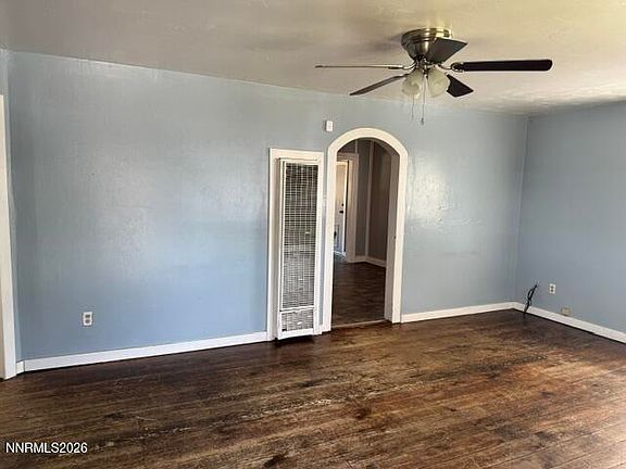 2nd image of 109 Kendall St