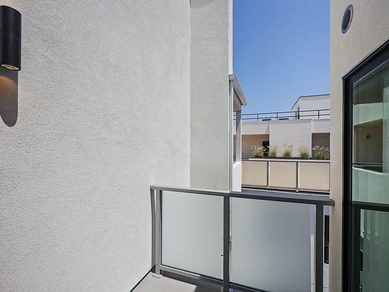 Hi Point Terrace by Wiseman — Photo 193