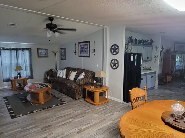 39750 Anchor Ave, Eustis, FL 32736