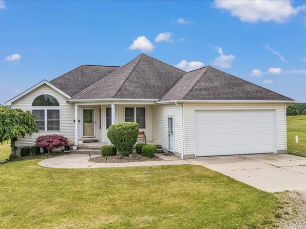2551 Marathon Rd, Lapeer, MI 48446