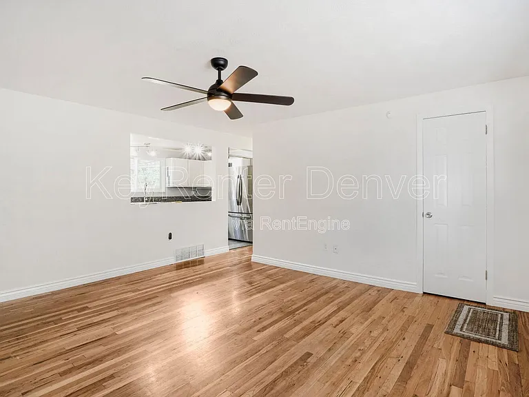330 Depew St — Photo 5