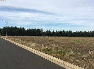 1285 NW Noble Dr, Estacada, OR 97023