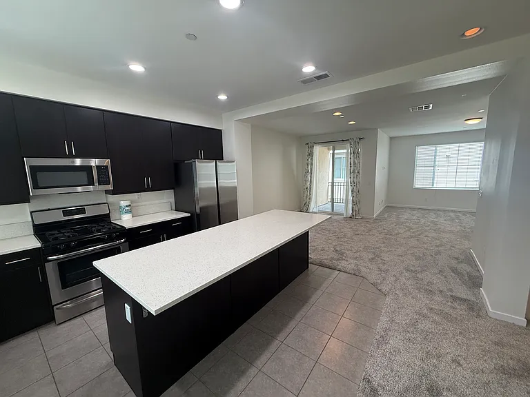 11333 Zapata Ave #27 — Photo 24