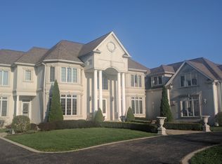 23 River Ridge Dr, Dundee, IL 60118