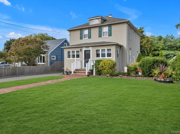 23 E 24th Street, Huntington Station, NY 11746