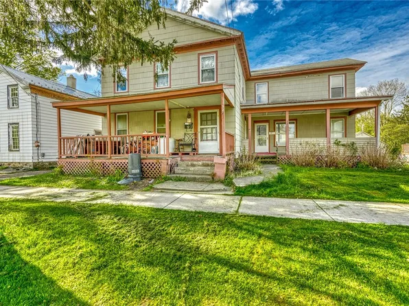 328-330 W Main St, Palmyra, NY 14522