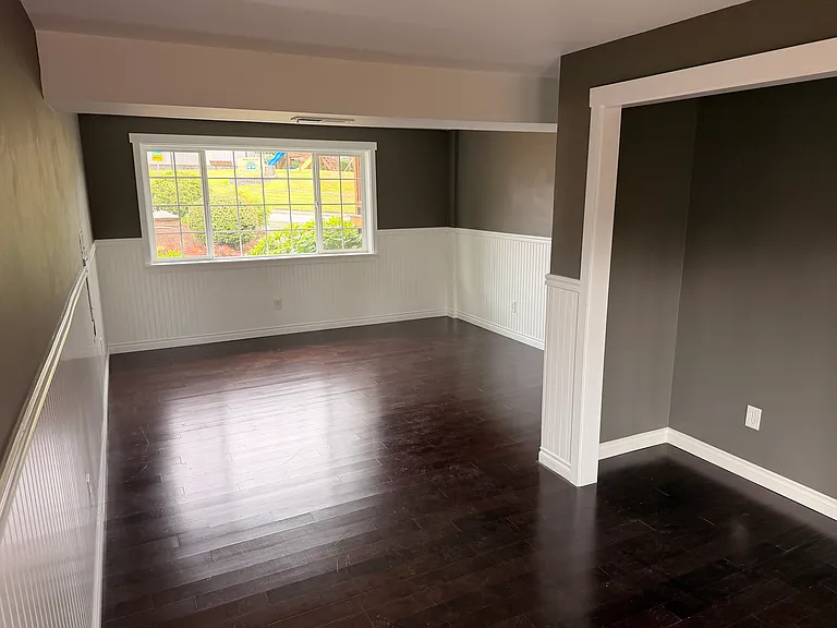 Bonus Room 2 (or Bedroom 5)